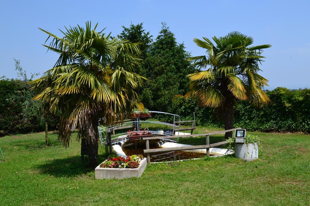 Villa Agriturismo Casa Maria Teresa à Sommacampagna Extérieur photo